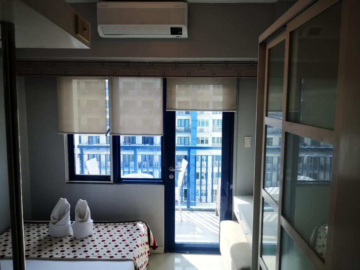 Bliss Staycation At Sea Residences By John Manila Exteriér fotografie