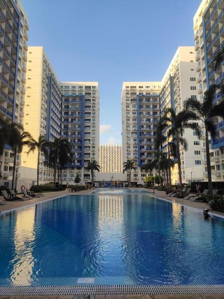 Bliss Staycation At Sea Residences By John Manila Exteriér fotografie