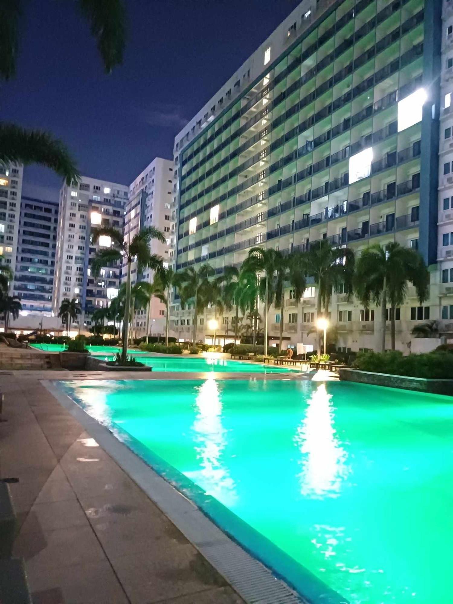 Bliss Staycation At Sea Residences By John Manila Exteriér fotografie